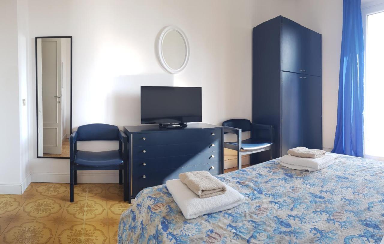 Brezza Di Mare Apartment Lido di Ostia Ngoại thất bức ảnh