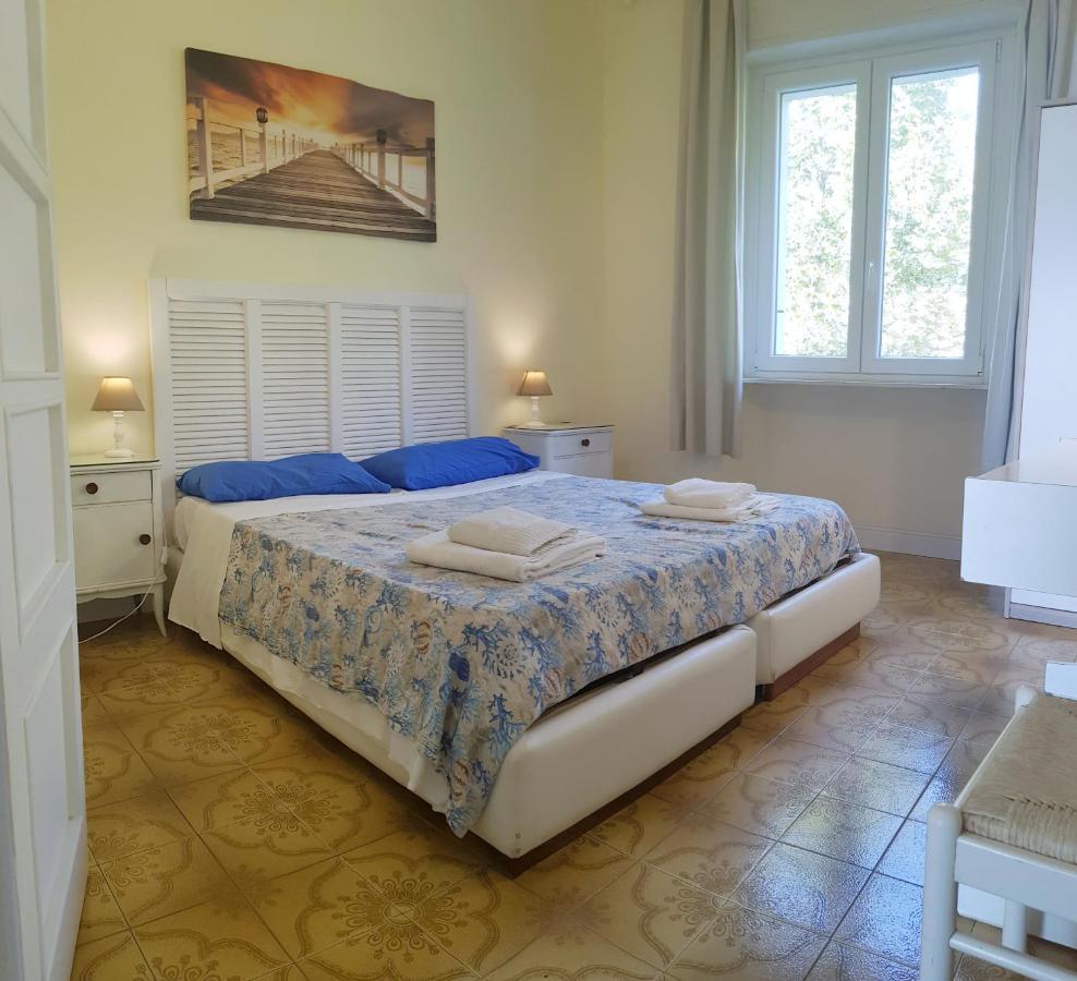 Brezza Di Mare Apartment Lido di Ostia Ngoại thất bức ảnh