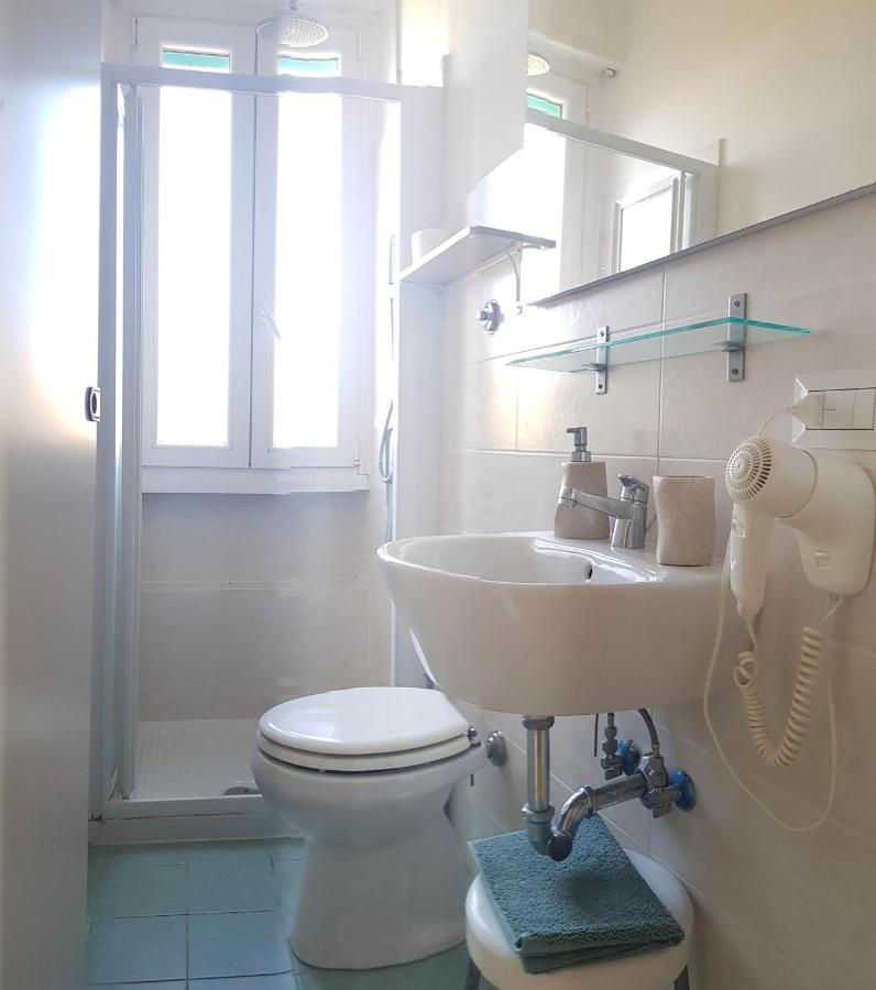 Brezza Di Mare Apartment Lido di Ostia Ngoại thất bức ảnh